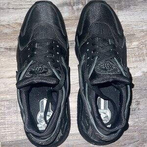 Nike Air Huarache Sneakers